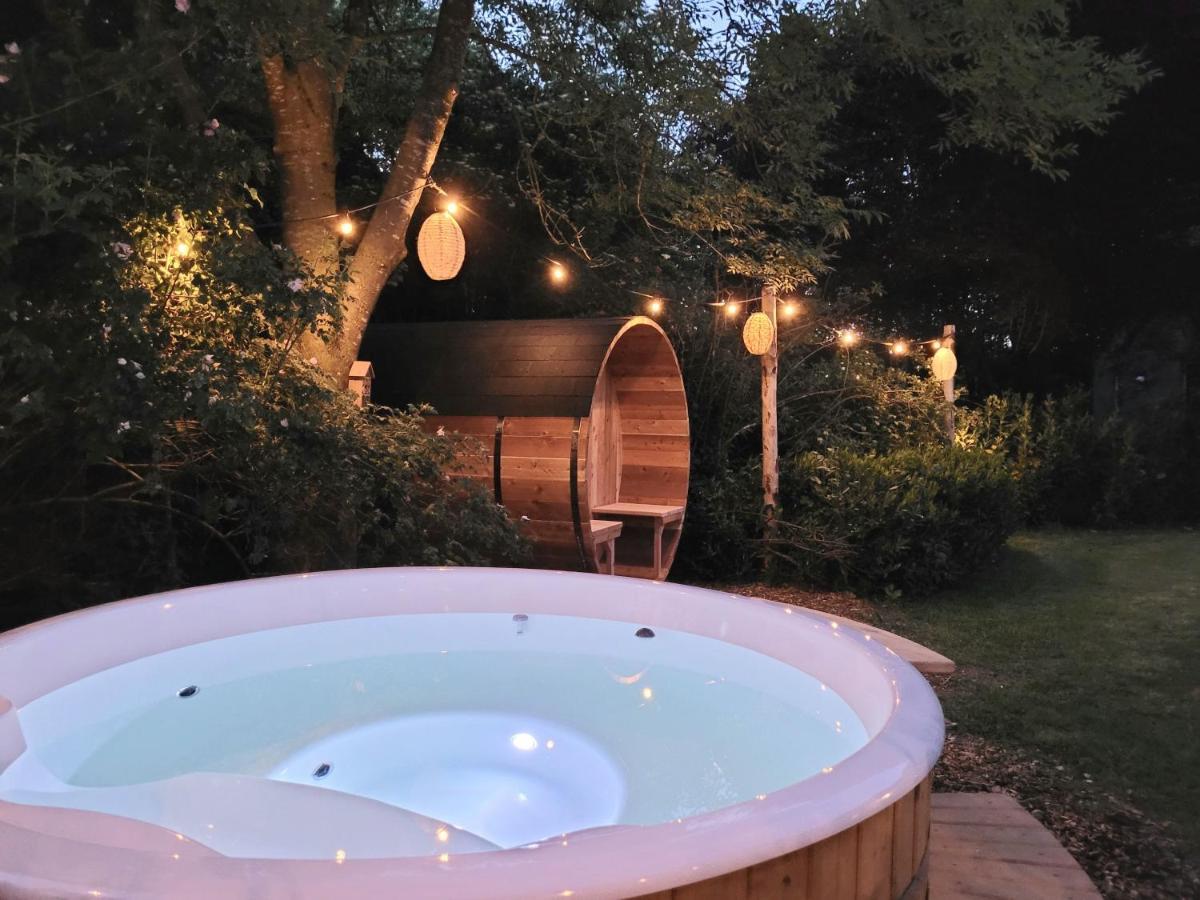 Bohemian Wellness Met Hottub & Sauna Ewijk Exteriör bild